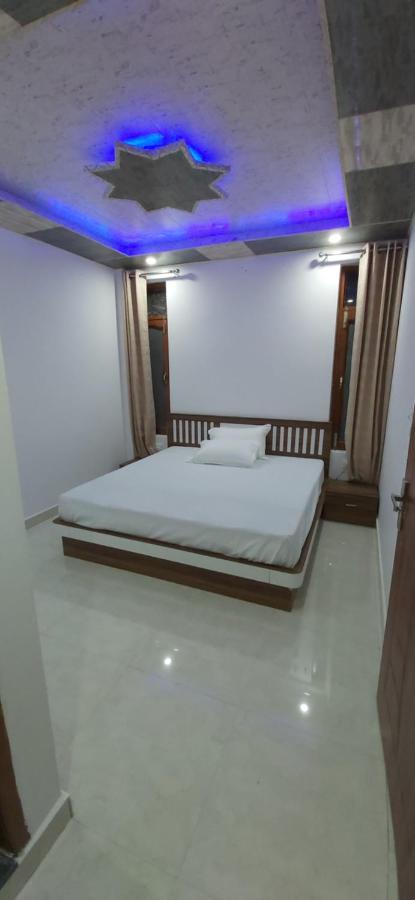 Solitude Inn Bnb Shimla Esterno foto